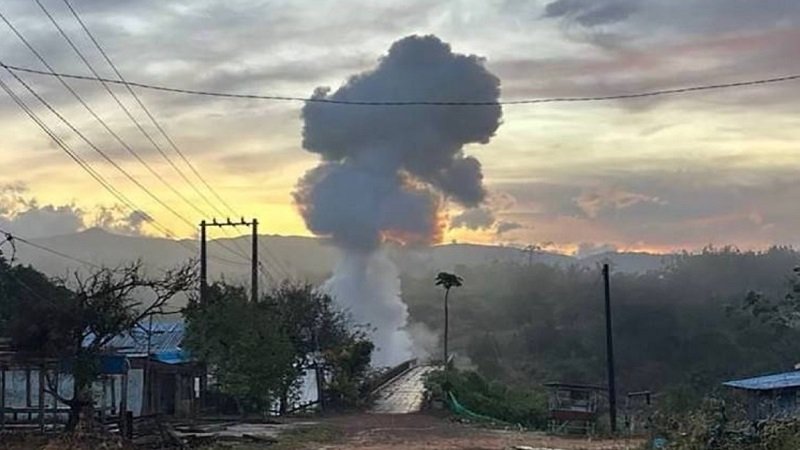 كمبوديا تغلق الحدود مع تايلاند وسط استمرار القتال 2 5007913