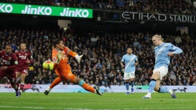 هالاند يقود مانشستر سيتي إلى صدارة الدوري الإنجليزي