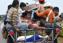 500 ألف شخص يهربون جراء المواجهات بين كمبوديا وتايلاند 17 500 ألف شخص يهربون جراء المواجهات بين كمبوديا وتايلاند