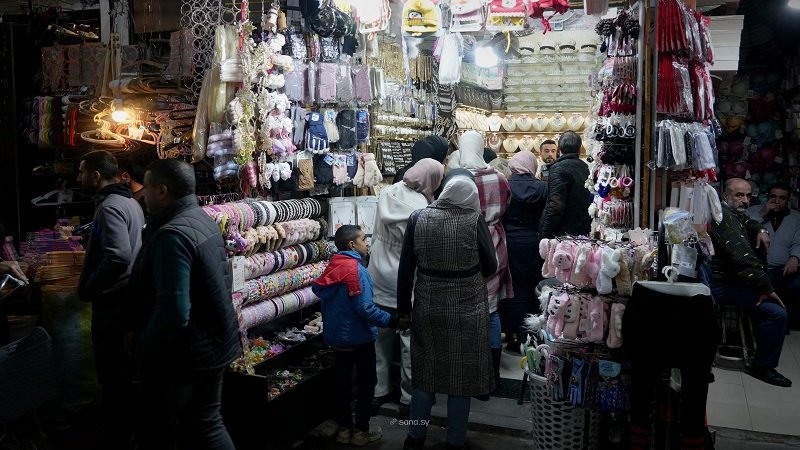 خان الحرير… ذاكرة دمشق الحيّة بين الأزقة والحرف القديمة 2 DSC04628 scaled 1