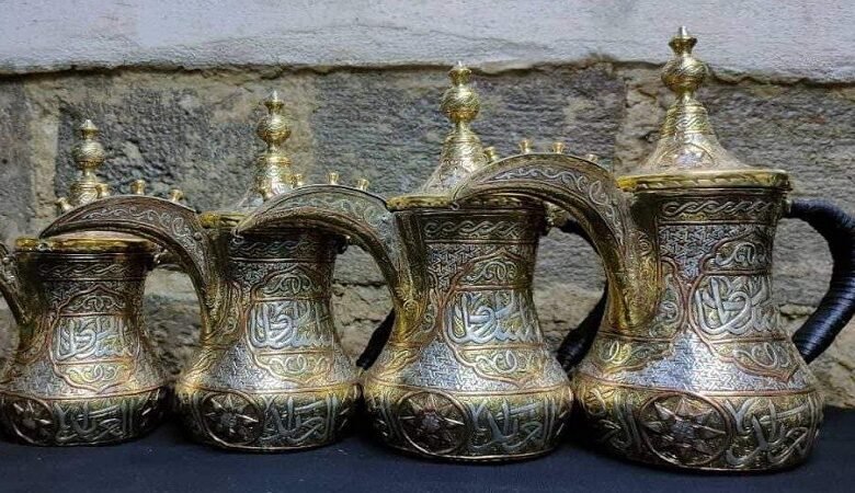 النحاس الموشّى بالفضة.. حكاية إبداع تراثي