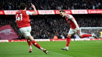 آرسنال يفوز على برايتون ويتصدر الدوري الإنكليزي