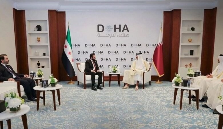 الشرع يلتقي أمير قطر على هامش منتدى الدوحة 2025 1 الشرع يلتقي أمير قطر على هامش منتدى الدوحة 2025