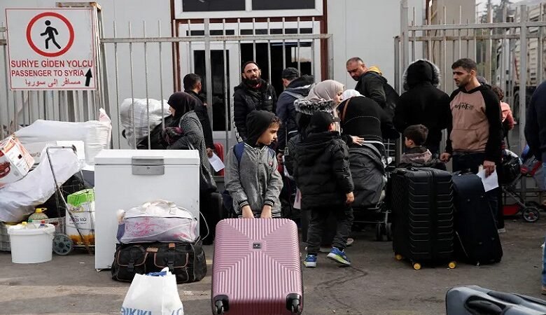 كيف تؤثر عودة مليون لاجئ على اقتصاد سوريا ومسار تعافيه؟ 1 كيف تؤثر عودة مليون لاجئ على اقتصاد سوريا ومسار تعافيه؟