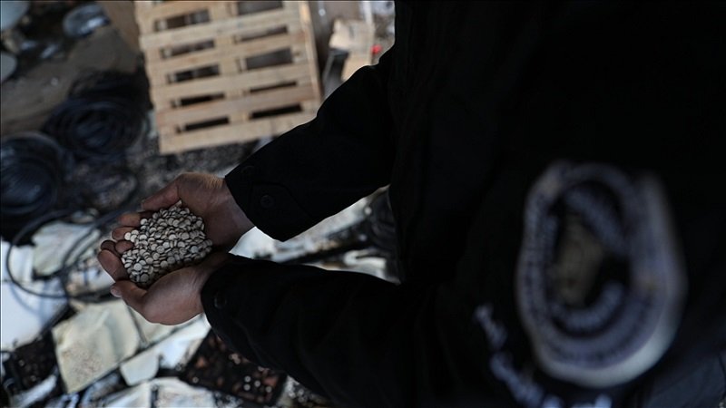 thumbs b c 46e2235cf4bb508229211448d5748fbd