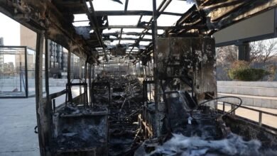 أكثر من 3 آلاف قتيل في احتجاجات إيران... وعودة طفيفة للإنترنت 14 أكثر من 3 آلاف قتيل في احتجاجات إيران... وعودة طفيفة للإنترنت