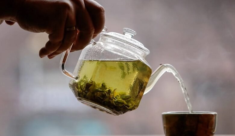 7 مشروبات تعزز صحة دماغك بشكل طبيعي 1 7 مشروبات تعزز صحة دماغك بشكل طبيعي