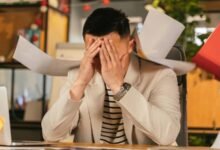 لماذا تشعر بالإرهاق المستمر؟.. 12 سبباً محتملاً 12 لماذا تشعر بالإرهاق المستمر؟.. 12 سبباً محتملاً