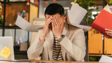 لماذا تشعر بالإرهاق المستمر؟.. 12 سبباً محتملاً 12 لماذا تشعر بالإرهاق المستمر؟.. 12 سبباً محتملاً