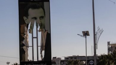 دمشق تطلب من بيروت تسليم 200 ضابط كبير من النظام البائد 12 دمشق تطلب من بيروت تسليم 200 ضابط كبير من النظام البائد