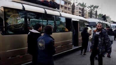 إخلاء السكن الجامعي بجامعة حلب بعد استهدافه بقذائف قسد 13 إخلاء السكن الجامعي بجامعة حلب بعد استهدافه بقذائف قسد