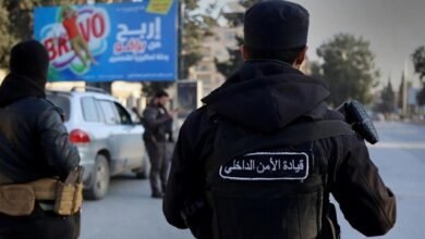 مشاكل زوجية تتحول إلى مأساة.. 5 قتلى و4 جرحى في إدلب 12 مشاكل زوجية تتحول إلى مأساة.. 5 قتلى و4 جرحى في إدلب