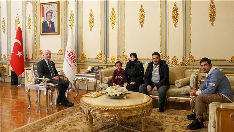 thumbs b c fd73ff43751fe87bfea79ffafb26bbd2