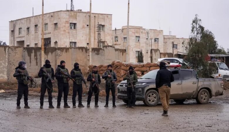 السلطات السورية تطلق سراح 126 قاصراً من سجن الأقطان