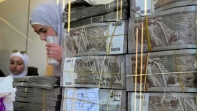 سوريا تودع أكياس النقود.. والعملة الجديدة بين أيدي السوريين