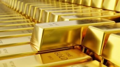 هبوط جديد بسعر الذهب إلى ما دون 4900 دولار