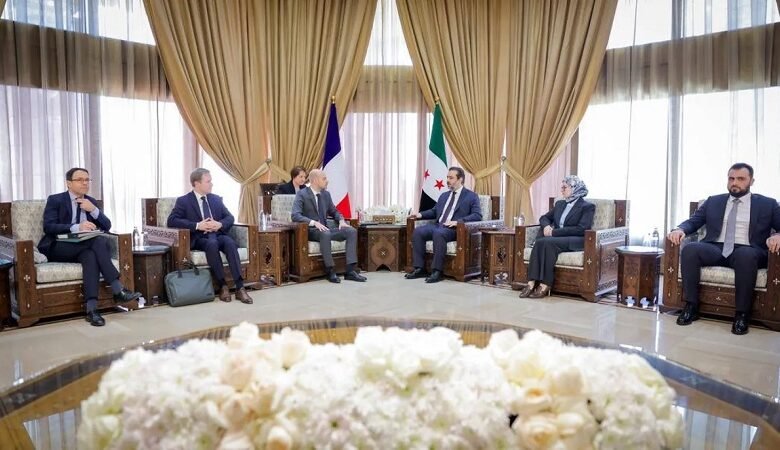 أولوية فرنسا في سوريا محاربة الإرهاب والضمانات للأكراد 1 أولوية فرنسا في سوريا محاربة الإرهاب والضمانات للأكراد