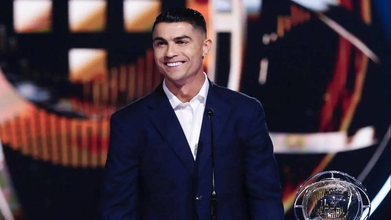 رونالدو يستحوذ على 25% من ألميريا الإسباني 2 1411957