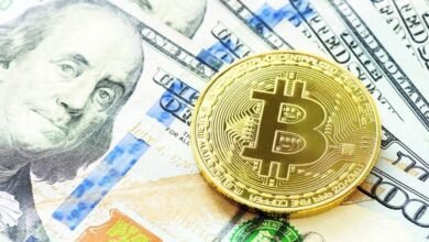 «البيتكوين» تصارع شح السيولة في الاقتصاد العالمي