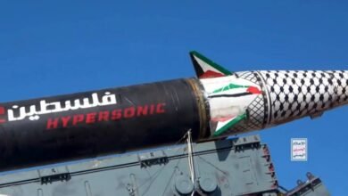 إيران تدفع ورقتها الحوثية إلى المعركة بعد شهر من الحرب 14 إيران تدفع ورقتها الحوثية إلى المعركة بعد شهر من الحرب