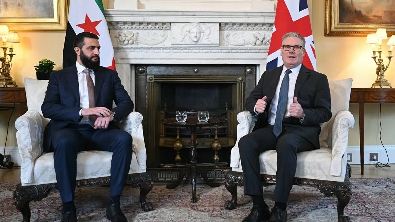 لندن.. الشرع وستارمر يبحثان تعزيز العلاقات والتطورات الإقليمية 2 1466970