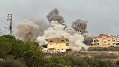 مقتل 19 شخصاً في غارات إسرائيلية على جنوب لبنان 15 مقتل 19 شخصاً في غارات إسرائيلية على جنوب لبنان