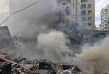 إسرائيل توسع نطاق غاراتها في لبنان.. وتتوغل في بلدة جنوبية