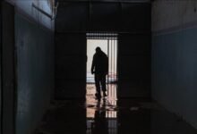 سوريا.. الإفراج عن أكثر من 600 معتقل من سجون قسد