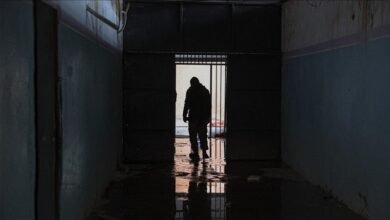 سوريا.. الإفراج عن أكثر من 600 معتقل من سجون قسد