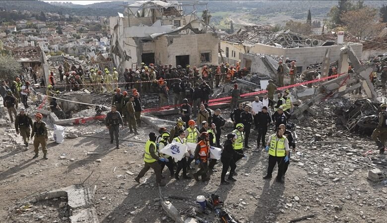 9 قتلى و48 مصاباً.. حصيلة سقوط صاروخ إيراني على إسرائيل 1 9 قتلى و48 مصاباً.. حصيلة سقوط صاروخ إيراني على إسرائيل