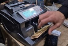 تعدد العملات يفتح باب الاستغلال في أسواق الشمال السوري