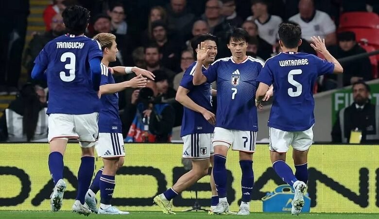 اليابان تُعزز مكانتها أفضل منتخب آسيوي قبل المونديال 1 اليابان تُعزز مكانتها أفضل منتخب آسيوي قبل المونديال
