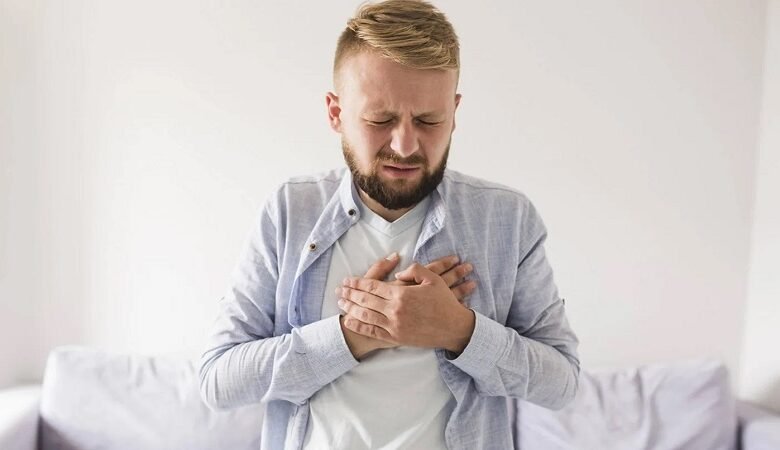 تعرف على أسباب آلام الصدر