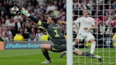 تألق نوير ينعش آمال عودته للمنتخب الألماني قبل كأس العالم 12 1480257