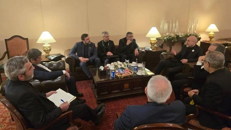 فانس وقاليباف يفتتحان مساراً مباشراً لإنهاء الحرب 3 1485469