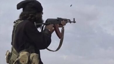 داعش يغيّر أولوياته ويسعى لرفع «تكلفة الحكم» في سوريا 15 داعش يغيّر أولوياته ويسعى لرفع «تكلفة الحكم» في سوريا
