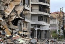 لبنان.. سباق بين الغارات والمفاوضات