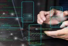 تطبيق يتصفح الإنترنت والمنصات بدلاً من المستخدم