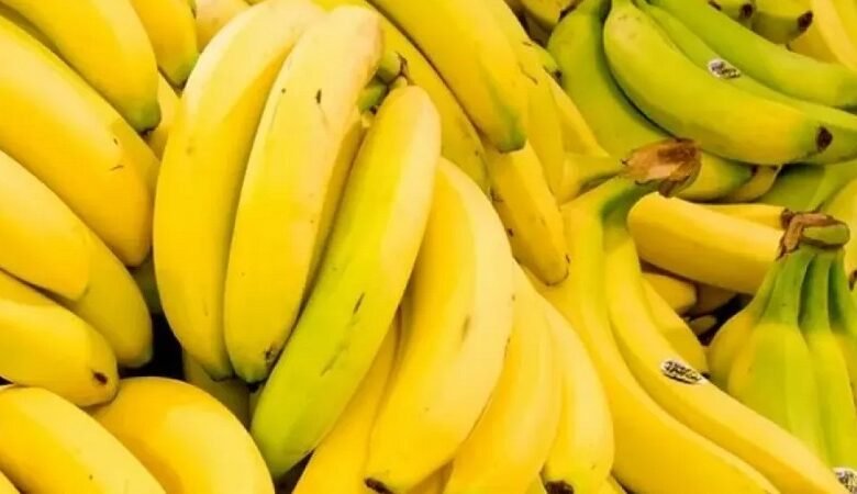 ماذا يحدث لجسمك عند تناول موزتين يومياً؟