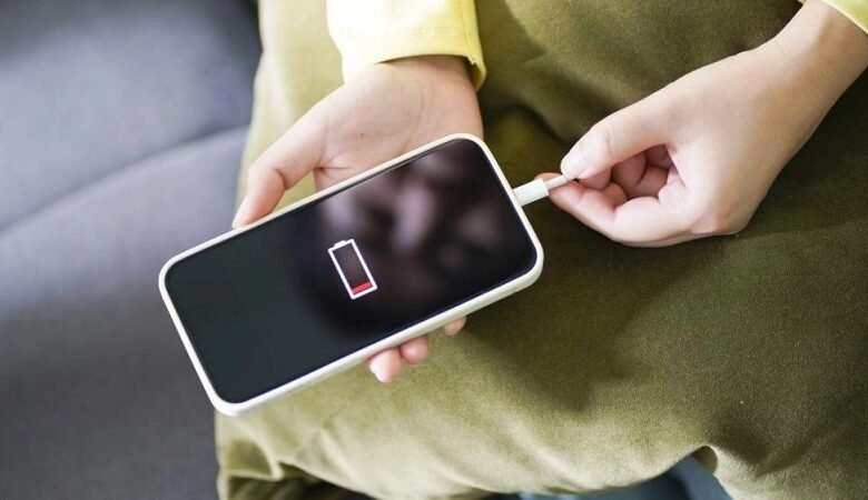 10 طرق فعالة للحفاظ على عمر بطارية هاتفك