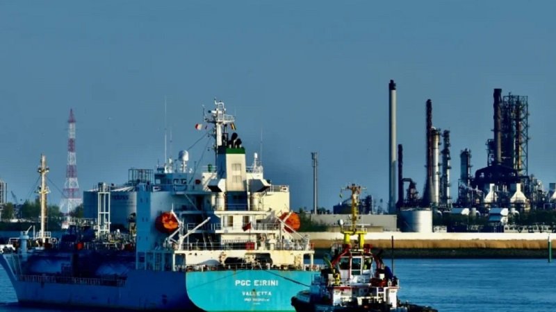 E45EBAFBEC117E5048F18C8D3A0EDEE2 data 0 860x452 1