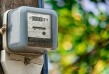 فواتير الكهرباء.. عبء يثقل كاهل الأسر السورية 16 فواتير الكهرباء.. عبء يثقل كاهل الأسر السورية
