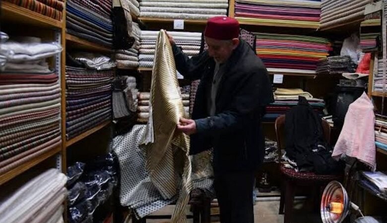 سوق الخياطين بدمشق.. حكاية ممتدة عبر ثمانية قرون 1 سوق الخياطين بدمشق.. حكاية ممتدة عبر ثمانية قرون