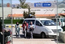 سوريا تعلق العمل بمعبر حدودي مع لبنان بعد إنذار إسرائيلي