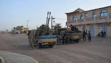 ماذا يحدث في مالي؟ العاصمة تحت النار وكيدال تسقط والجنرال يقتل