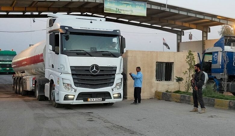 عبور أول قافلة ترانزيت من تركيا إلى العراق عبر سوريا 1 1548124