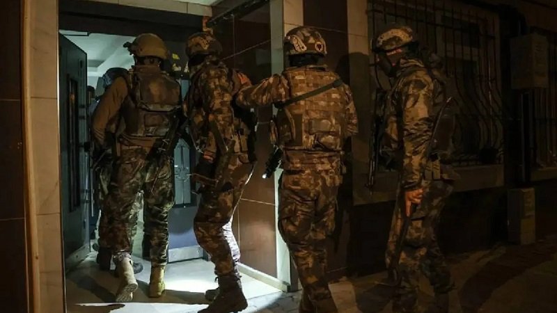 تركيا: القبض على 110 من عناصر داعش في حملة أمنية 3 1549826