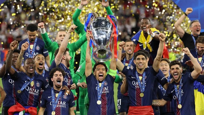 باريس سان جيرمان يتوج بلقب دوري أبطال أوروبا 2 باريس سان جيرمان يتوج بلقب دوري أبطال أوروبا
