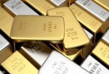 الفضة تهوي 6.6% والذهب يتراجع إلى أدنى مستوى في أسبوع 12 الفضة تهوي 6.6% والذهب يتراجع إلى أدنى مستوى في أسبوع
