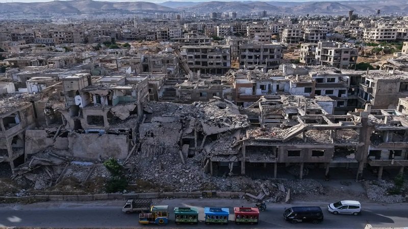 سوريا الجديدة تحسم هويتها الاقتصادية.. الشراكة بديلاً عن الخصخصة